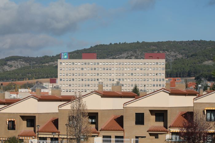 Trasladan al hospital a una niña de 3 años tras perder la consciencia en una piscina en Cuenca