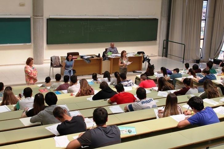 Educación realiza este martes una prueba piloto de la EBAU en cincuenta centros del país, incluidos cinco de C-LM