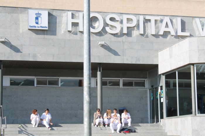 Tres heridos trasladados al hospital tras una colisión múltiple en Tarancón con 5 vehículos implicados