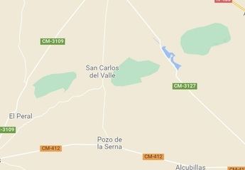Un muerto y una herida grave tras una salida de vía de un turismo en San Carlos del Valle (Ciudad Real)