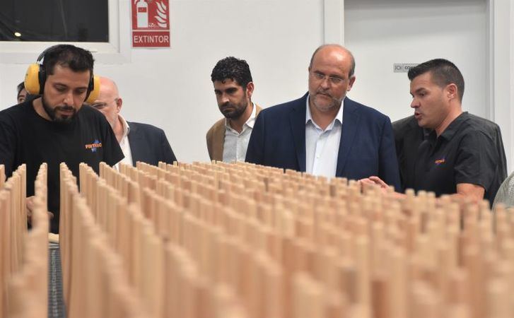 Más de 65.000 empresas de C-LM han accedido a 300 millones de ayudas para el apoyo empresarial durante esta legislatura