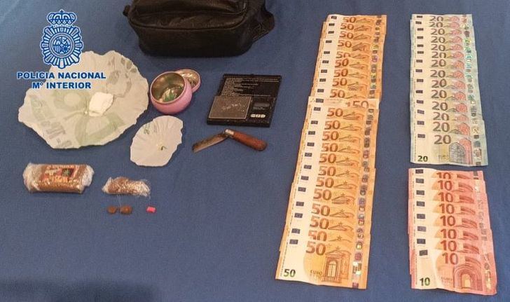 Desmantelados dos puntos de venta de estupefacientes en Talavera de la Reina