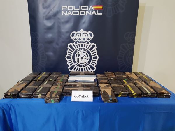 La Policía intercepta a un vehículo que transportaba 37 kilos de cocaína en Albacete