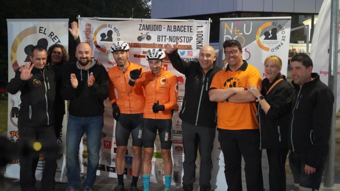 'El Reto de Pablo' contra el cáncer infantil se despide en Albacete tras pedalear 80 horas sin parar junto a Ingeteam