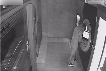 Detenido en Albacete por robar una tarjeta de crédito y sustraer casi 5.000 euros