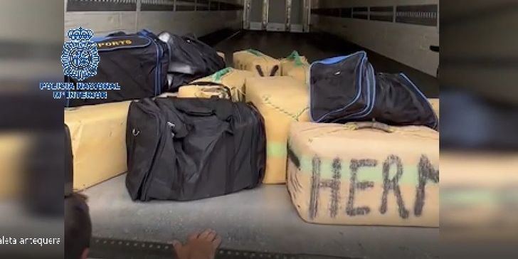 Interceptan en Albacete un camión con destino a Francia que había cargado con 551 kilos de hachís en Antequera