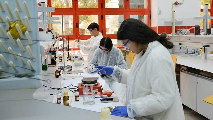 C-LM moviliza casi 5 millones de euros a ayudas para favorecer el acceso al empleo de personas jóvenes