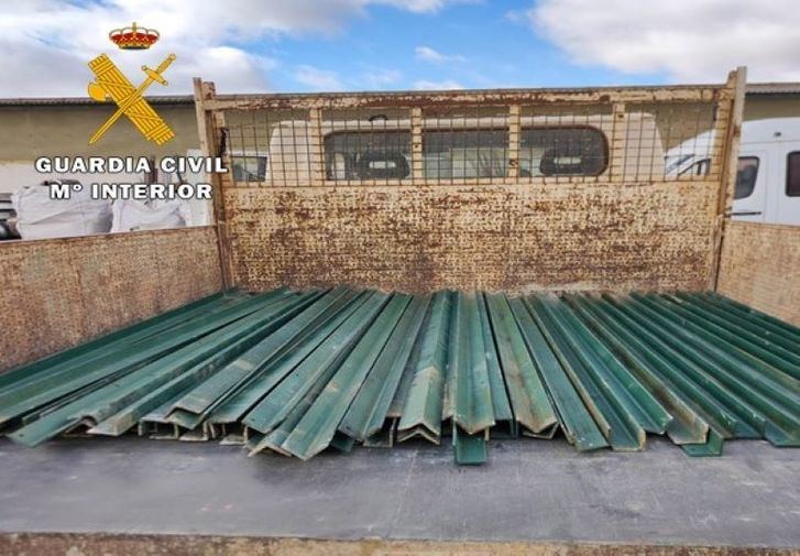 Detenidas dos personas en Albacete por sustraer postes para la colocación de vallados valorados en 6.000 euros