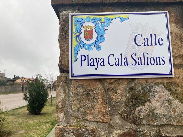 Escalona se sume al dolor y el luto tras el asesinato de una mujer embarazada