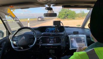 Investigan a un conductor en Balazote por conducir a 183 kilómetros por hora en una carretera limitada a 90