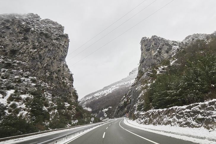 Un total de 96 escolares de Albacete, Cuenca y Guadalajara se quedan sin ruta escolar por el mal tiempo