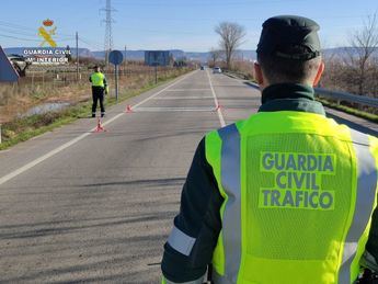 Investigado por conducir de forma temeraria y sin puntos en el carné por el casco urbano de Quer (Guadalajara)