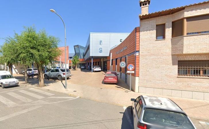 Desalojado el centro de salud de Polán (Toledo) tras el incendio de una batería