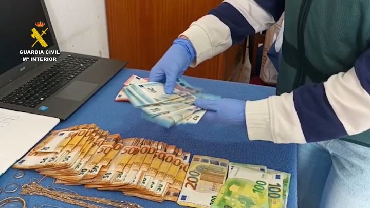 Cae una red criminal de personas, localizadas en puntos como Hellín, que estafaron más de 5 millones a empresas con ataques informáticos