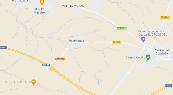 Colapsa una nave de una empresa de carpintería de Palomeque tras un incendio que no ha causado heridos