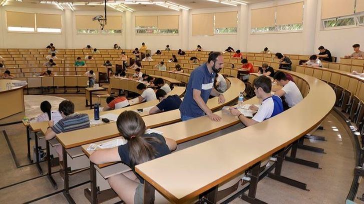 La Junta habilita institutos en las cinco provincias para celebrar las pruebas de la EvAU, que empiezan el lunes