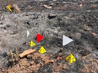 Investigan a tres personas por un delito de incendio forestal por imprudencia grave en Torre de Juan Abad