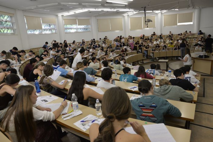 El 95,43% de los 7.828 estudiantes que presentaron a la EvAU en el distrito universitario C-LM han aprobado