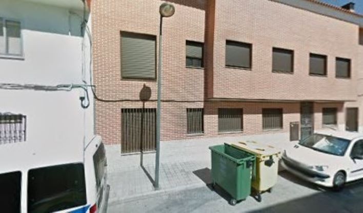 Desmantelados dos grupos dedicados al menudeo de todo tipo de drogas que usaban una nave en Illescas