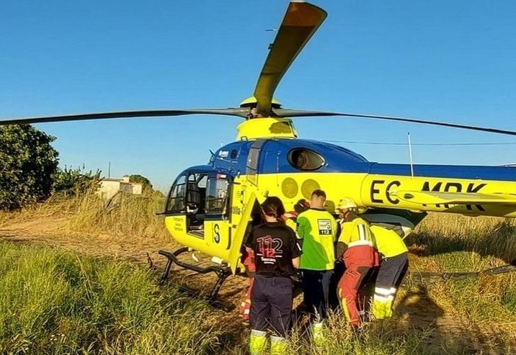 Siguen graves en la UVI los heridos en el accidente del turismo arrollado por un tren en Calera y Chozas