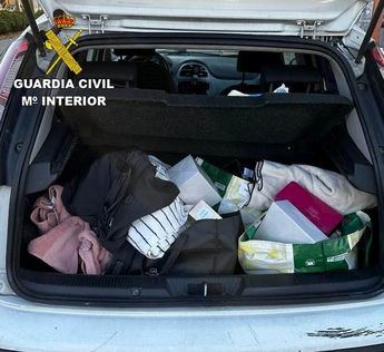 Detenidos en Guadalajara tres ladrones por robar en Pamplona perfumes y carteras de marca por 4.420 euros