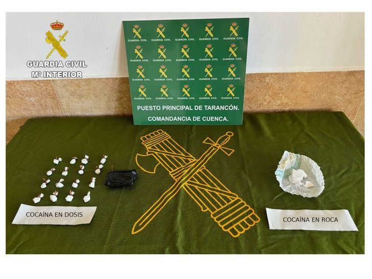 La Guardia Civil localiza cocaína debajo del asiento de un vehículo y detiene a sus dos ocupantes en Tarancón