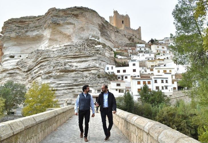 La Diputación Albacete invierte en la mejora de infraestructuras municipales de Alcalá del Júcar y pedanías