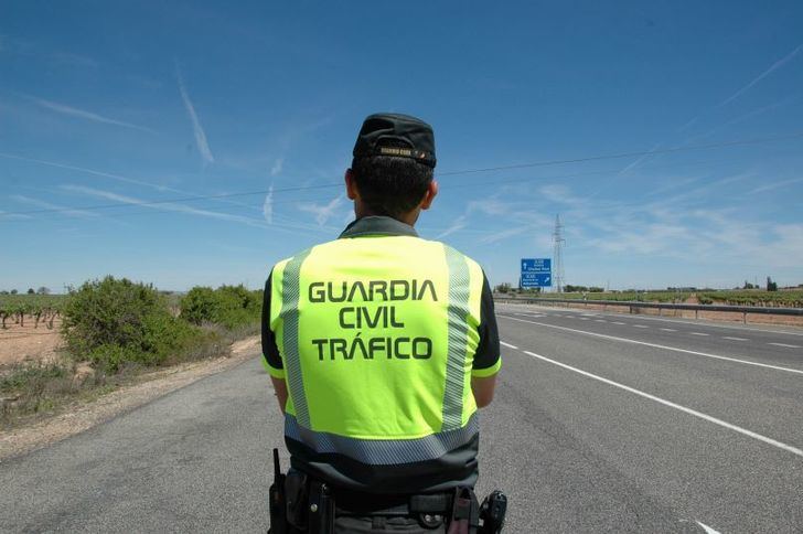 Sorprenden a una persona en Ciudad Real utilizando un kit de espía en el examen teórico del carné de conducir