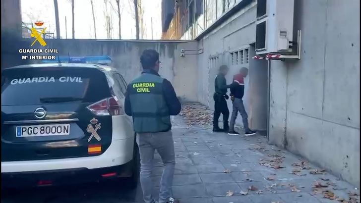 Detienen a una mujer y un hombre en Malagón por forzar a casarse a una niña de 12 años a cambio de 3.000 euros