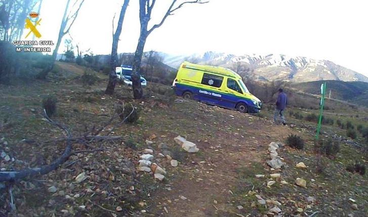 Guardia Civil y servicios sanitarios rescatan a una mujer accidentada en Fuencaliente (Ciudad Real)
