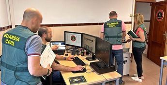 Cuatro detenidos acusados de 46 estafas online en 17 provincias, Ciudad Real entre ellas