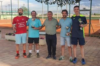 Raúl jaén y Luis Porras nuevos campeones provinciales de veteranos en el Club Tenis Albacete
