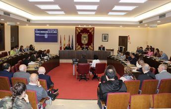 El Ayuntamiento de Albacete fellicita a Pedro Piqueras tras aprobar por unanimidad el Pleno su nombramiento como Hijo Predilecto