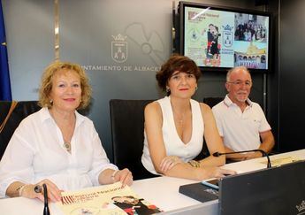 Elena Serrallé anima a los albaceteños a disfrutar del XII Festival Nacional de Folklore que tendrá lugar este sábado en el Recinto Ferial