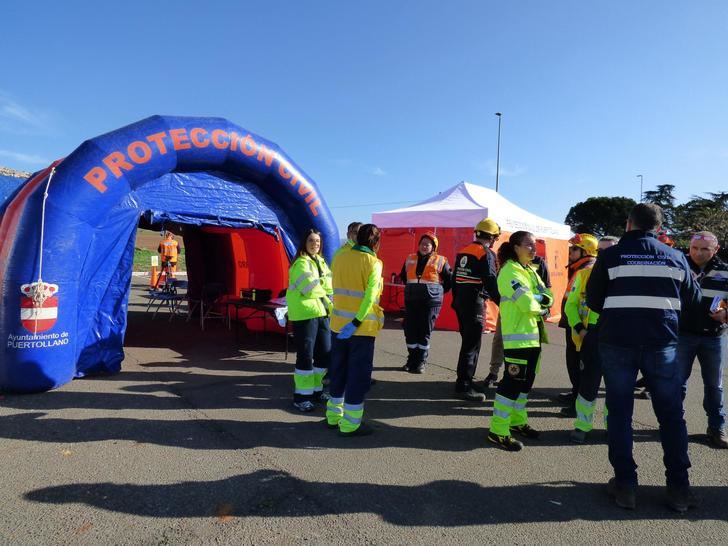 El complejo petroquímico de Puertollano realiza un simulacro para conocer las medidas en caso de emergencia