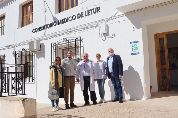 El Gobierno regional reforma el Consultorio Médico de Letur y anuncia un futuro Centro de Mayores
