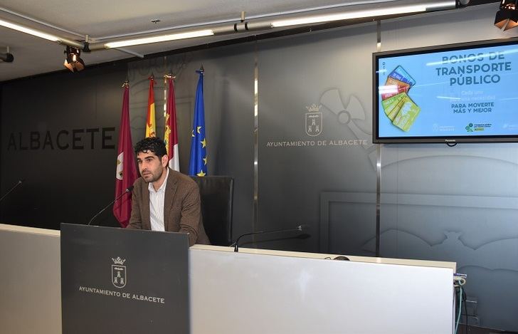  
El Ayuntamiento de Albacete renueva los descuentos del 50% en los bonos multiviajes del transporte urbano
 