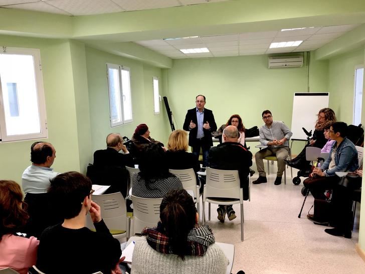 Emilio Sáez (PSOE) garantiza su “complicidad” a las asociaciones sociosanitarias de Albacete