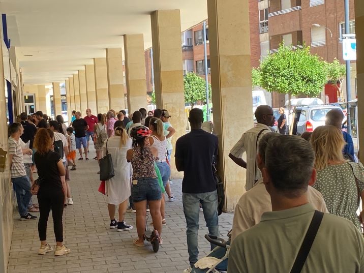 Llanos Navarro lamenta que el Ayuntamiento gastara más de un millón de euros en el nuevo registro “pero la atención al ciudadano está ahora mucho peor que antes”