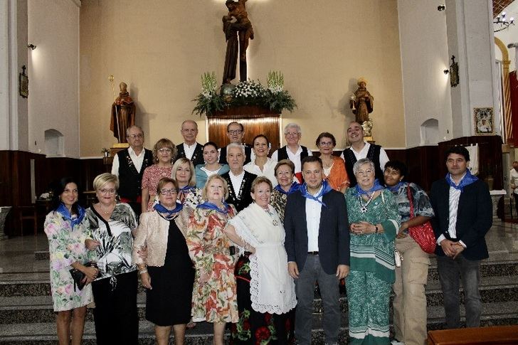 El alcalde felicita a los vecinos de Franciscanos por la celebración de sus fiestas