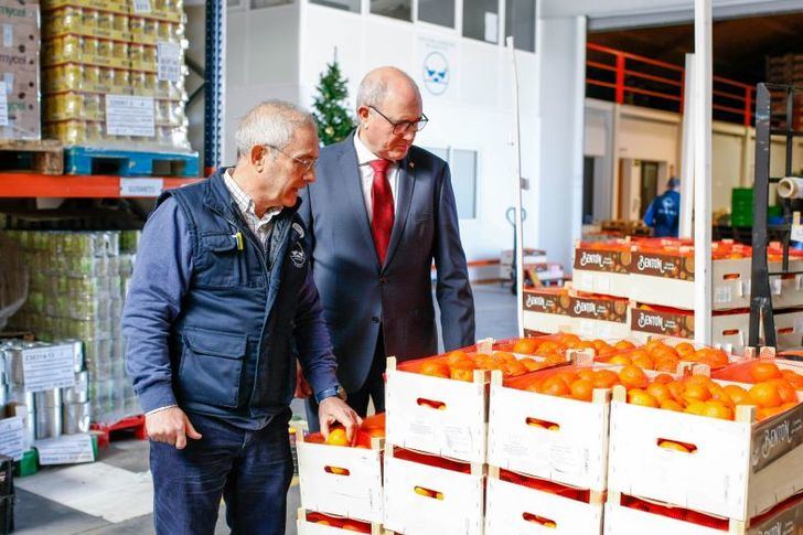 La Fundación Globalcaja dona 10.000 kilos de productos básicos al Banco de Alimentos de Albacete