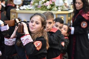 Los niños fueron los protagonistas de la procesión de Semana Santa del lunes en Albacete