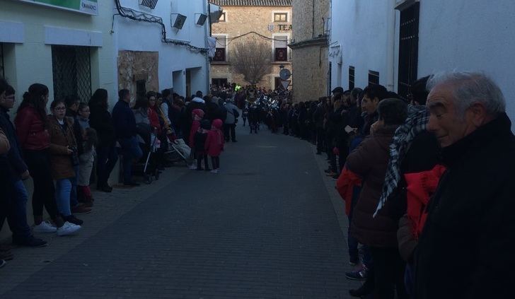 El Bonillo se echó a la calle para la Procesión del Santo Entierro de Viernes Santo