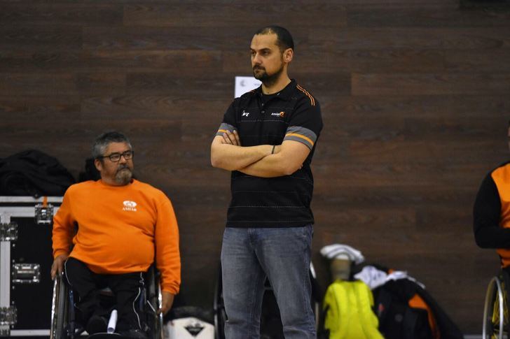 El BSR Amiab Albacete prescinde de su entrenador, Abraham Carrión, pese a ser líderes de la Liga