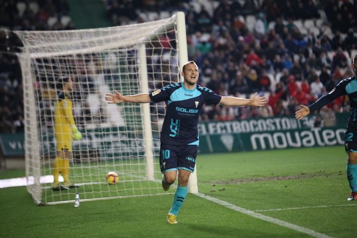 El Albacete Balompié levantó el gol inicial del Córdoba y acabó ganando a los andaluces (1-3)