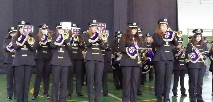 La lluvia y la nieve trasladan el Certamen de Cornetas y Tambores ‘Villa de El Bonillo’ al pabellón polideportivo