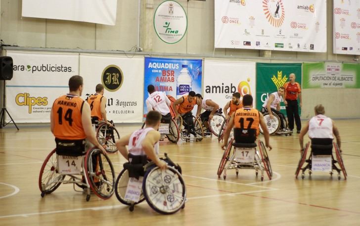 El BSR Amiab Albacete sufrió la primera derrota de la temporada, ante el Ilunion (87-79)