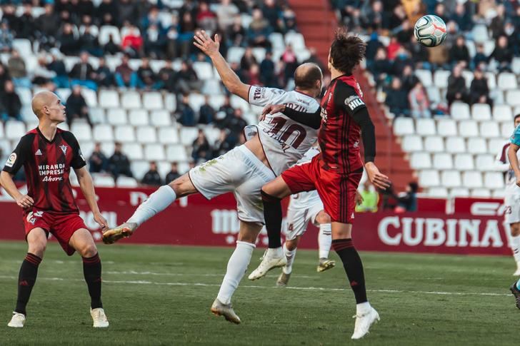 El Mirandés remonta ante un Albacete que sigue con falta de gol (1-2)