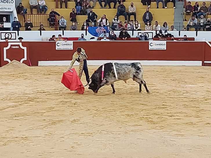 Diego Carretero y Miguel Tendero triunfan en la plaza de toros de Tobarra