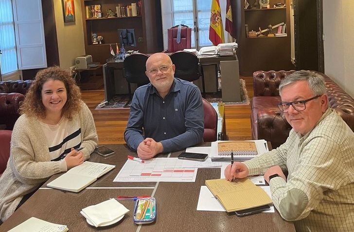 La Junta de C-LM continuará colaborando con la alcaldesa de Bogarra en los proyectos del municipio